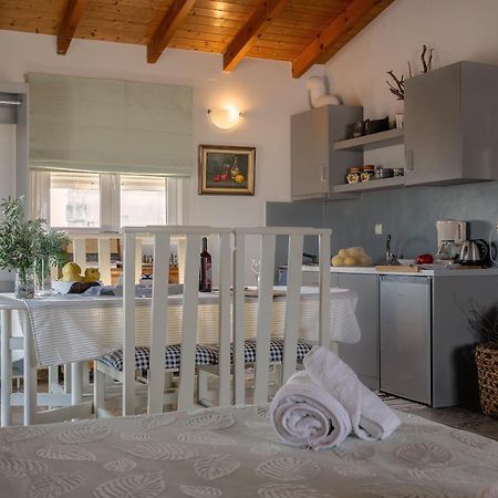 Apostolos Loft - Cozy Loft In The Center Of Preveza Exterior foto