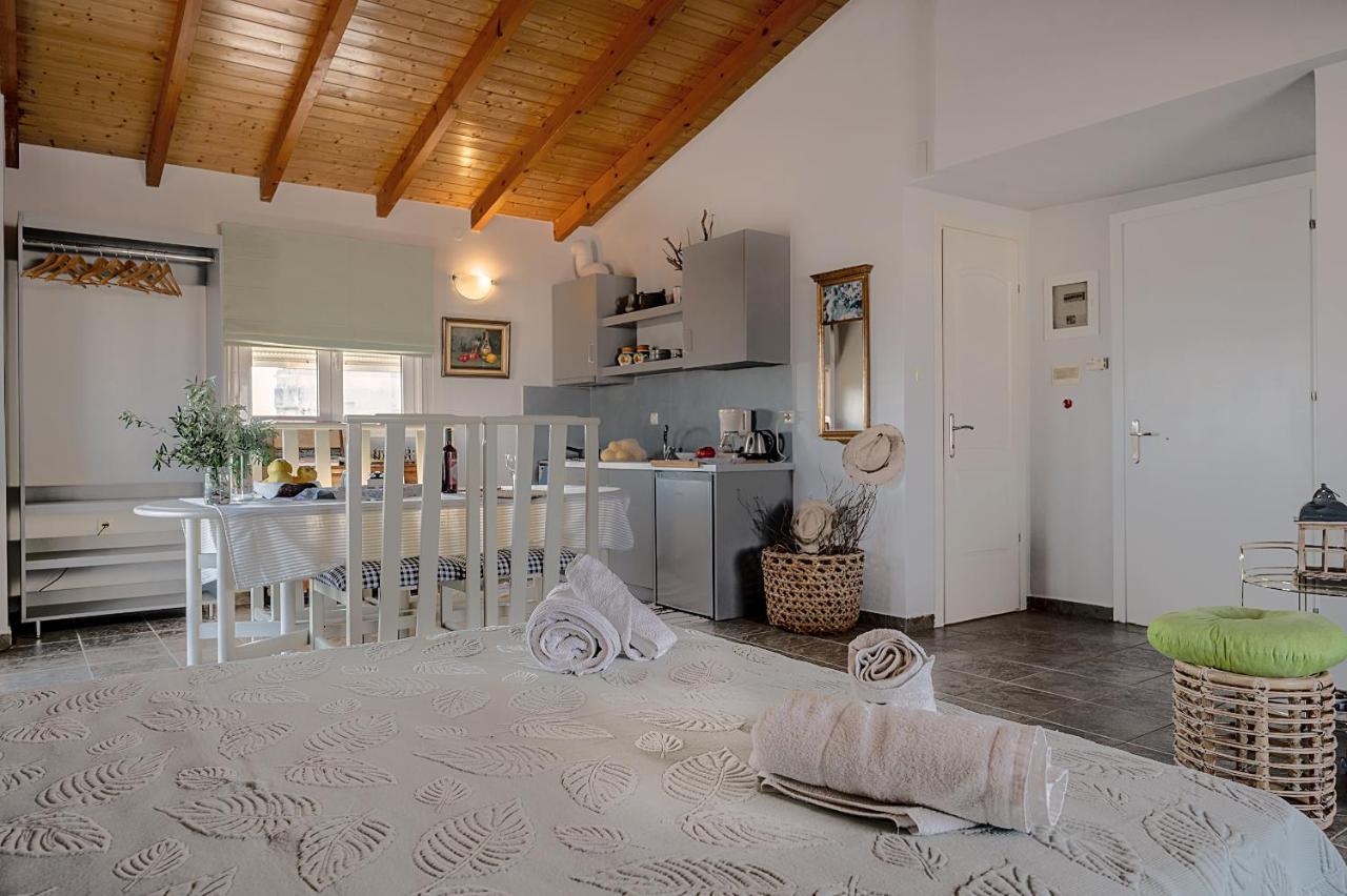 Apostolos Loft - Cozy Loft In The Center Of Preveza Exterior foto